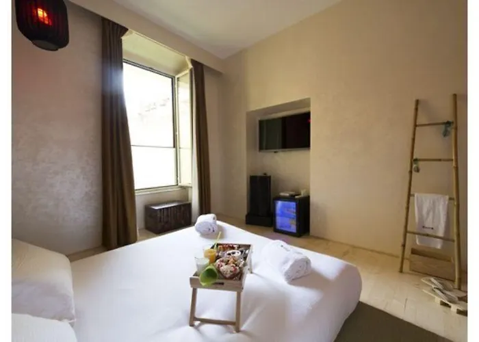Magenta Pantheon Navona Panzió 4*